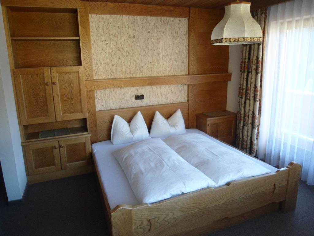 Haus Marion Hotel Tux Ngoại thất bức ảnh